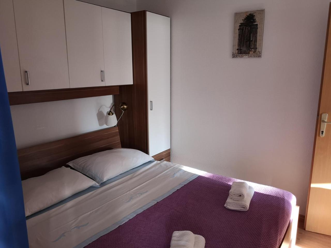 Holiday Home Cvitka Vis Exterior foto